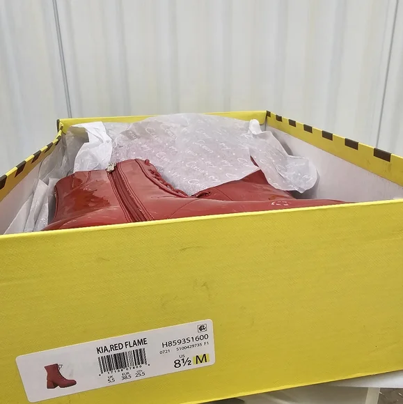 Hot Rod Summer NWT 8.5 Circus by Sam Edelman Kia Red Patent Boots - Picture 6 of 6